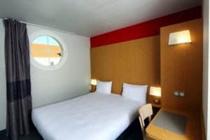 magny-le-hongre-hotel-bb-li-33-scaled.jpg